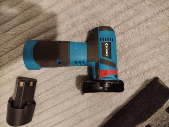 Akumulátorová mini bruska - 3