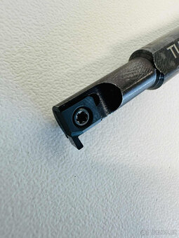 Soustružnický držák pro vnitřní zapichování - 3