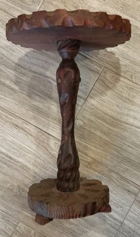 Stolky pod květináče - 3