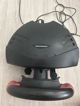 Herní volant s pedály - 3