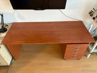 Kancelářský psací stůl 170x70 výška 77cm, vč. šuplíků - 3