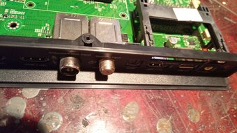 ND-TV Thomson 65UD -TCL- 65F - 3