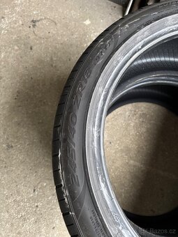 Letní pneu 245/40/18 - 3