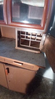 Kredenc cca 40. Leta - 3