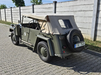 Škoda 1101 tudor bojový - 3