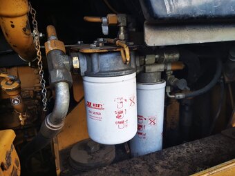 Pasovy nakladač 963c - 3