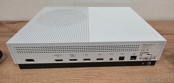 Xbox one s mechanikou 1.TB 2.ovladač - 3