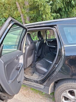 Volvo XC60, 2.4D, 4x4, TOP Výbava Summum - 3