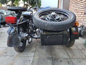Ural,Dněpr IMZ 650 se side - 3