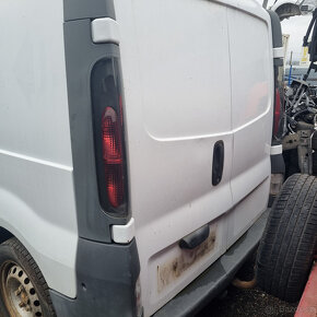 Renault Trafic 2005 1.9 dci 66kw - 3