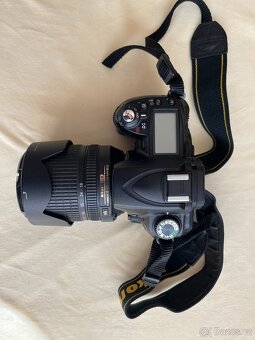 Nikon D90 + AF-S Nikkor 18-105 mm f3,5-5,6G ED VR - 3