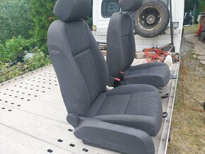 Vw Golf 5, přední sedačky s airbagem - 3