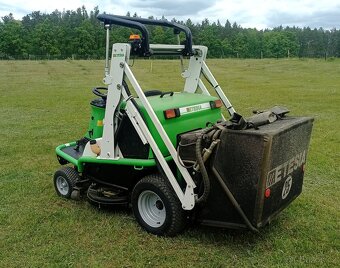 Etesia 124 - 3