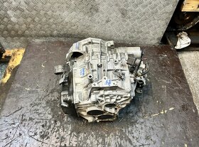 VW Golf VIII automatická převodovka DSG UVJ - 3
