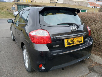 Toyota Auris 1.6i 97Kw KLIMA serviska - 3