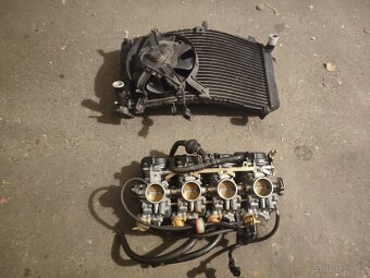 Suzuki GSX-R 750 - 3