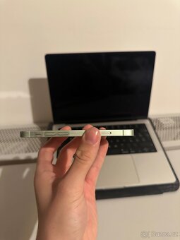 iPhone 12 Mini (64GB) - 3