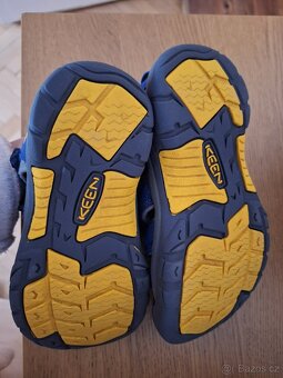 Keen sandály 35 - 3