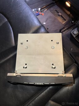 Magnetofon Mercedes w211 - 3