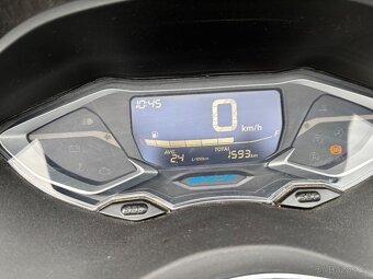 Prodám Hondu PCX125 - 3