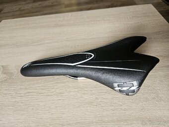 Sedlo na kolo bontrager RL inform jako nové - 3