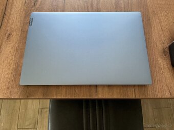 UltraBook Lenovo 15.6"-i5 8th-Geforce 2GB GDDR5-SSD-RAM16GB - 3
