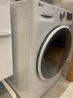 Parní pračka se sušičkou LG F4DT408AIDD - 3
