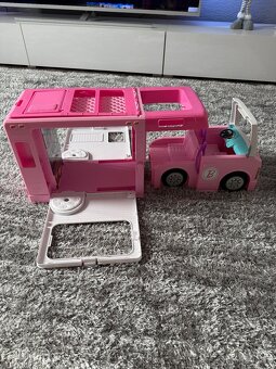 Mattel Barbie Karavan 3v1 - 3