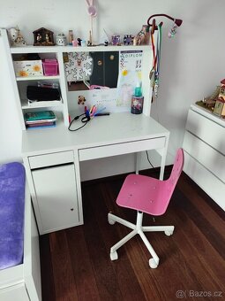 Prodám – postel, psací stůl a knihovnu ikea - 3