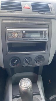 Skoda Fabia 1.4mpi 55kw DE - 3