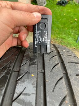 Pirelli Powergy 215/50 r18 - 3