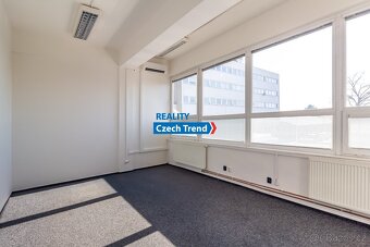 Pronájem kanceláře, 50 m² - Olomouc - Holice, ev.č. 02748 - 3