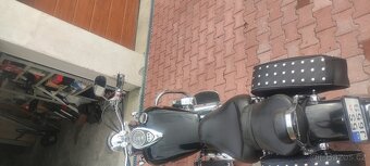 Kawasaki vn 1500 classic - 3