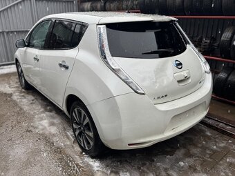 ND / Náhradní díly Nissan Leaf ZE0 / Po dílech - 3