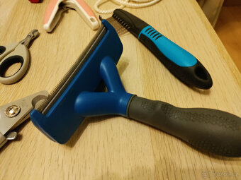 hřeben na psa nůžky na drápky kartáč na psa - 3