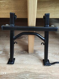 JAWA 125 Travel, Chopper - hlavní stojan - 3