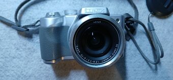 Panasonic Lumix DMC-FZ5 - 3