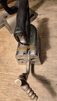 Starožitné žehličky - 3