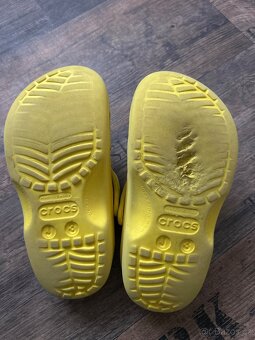 Prodám dětské crocsy - 3