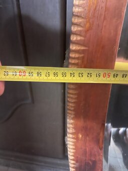 Zrcadlo v drevenem ramu - 3