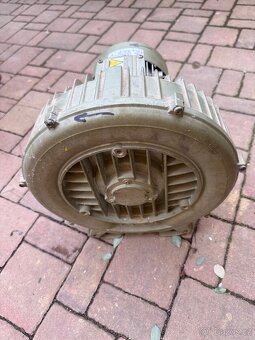 prodam dmychadlo s motorem 1,6kW - 3