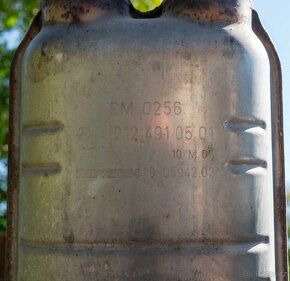 Mercedes E500 CLS500 originalni vyfuk - 3