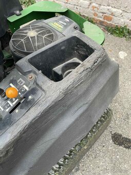 John Deere z425 EZtrak - 3