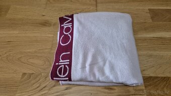 Šala Calvin Klein - 3