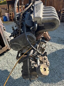 Motor 2.4d ABB T4 57kw - 3