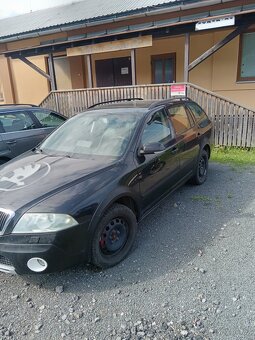 ŠKODA OCTAVIA SCOUT - 3