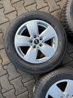 Kompletní alu kola Mini 5x112r17 + 205/65r16 zimní - 3
