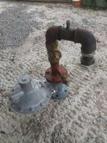 regulátor plynu s příslušenstvím k připojení - 3