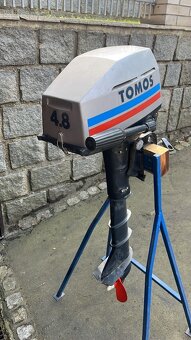 Nafukovací člun s motorem - 3