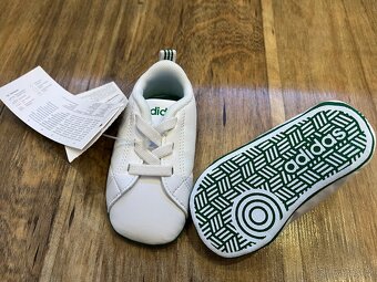 Botičky pro miminko. Nové. Adidas. - 3